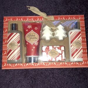 Purely Panache’ Bath Set *NWT*